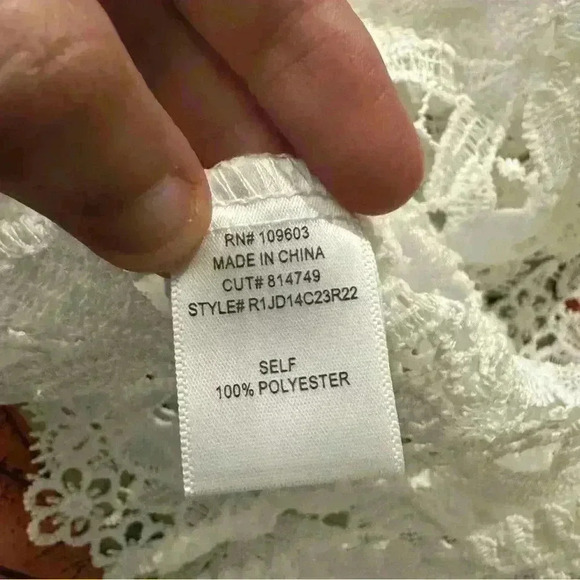 Rabbit Rabbit Rabbit White Crotchet crop Top Size‎ M office siren - Picture 13 of 14